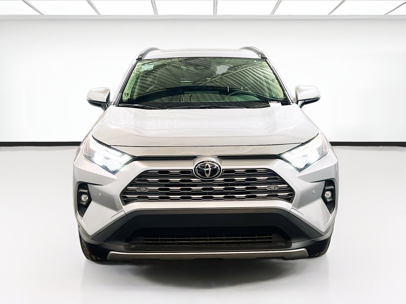 Used 2025 Toyota RAV4 Limited w/ Weather Package AWD/4WD image 2