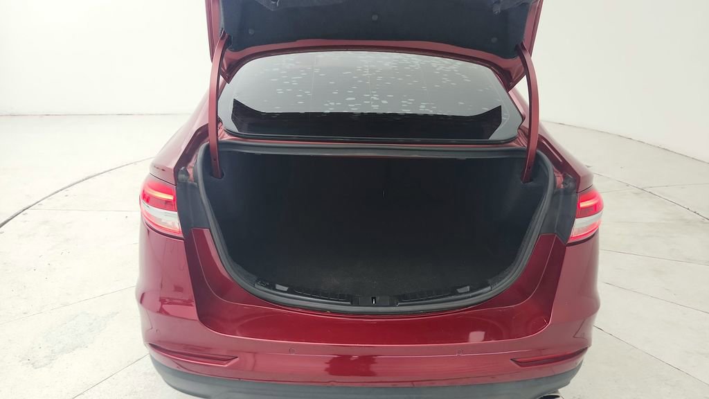 Used 2019 Ford Fusion SE w/ Equipment Group 151A image 34