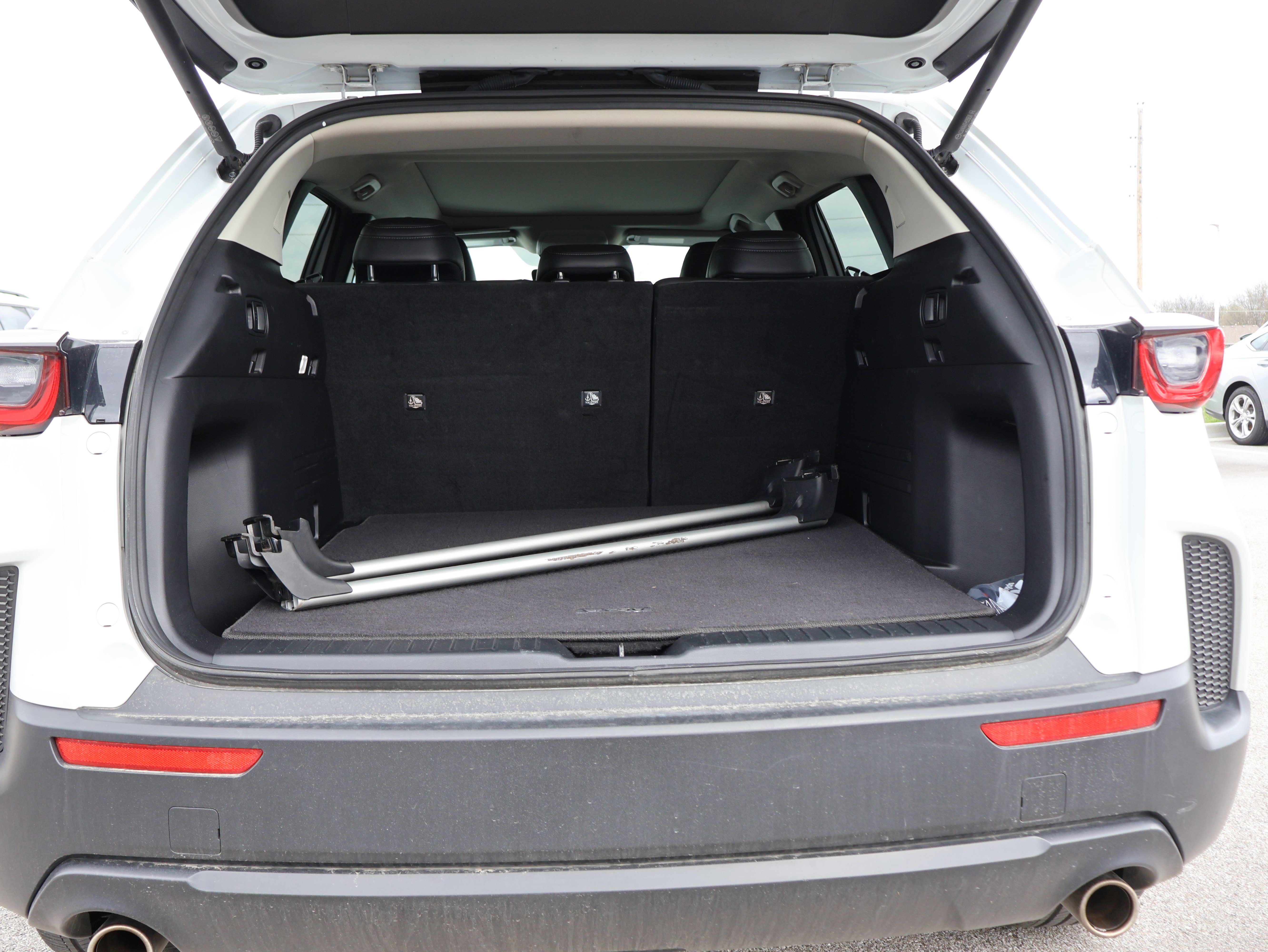 Certified 2023 MAZDA CX-50 AWD 2.5 S w/ Cargo Package image 19