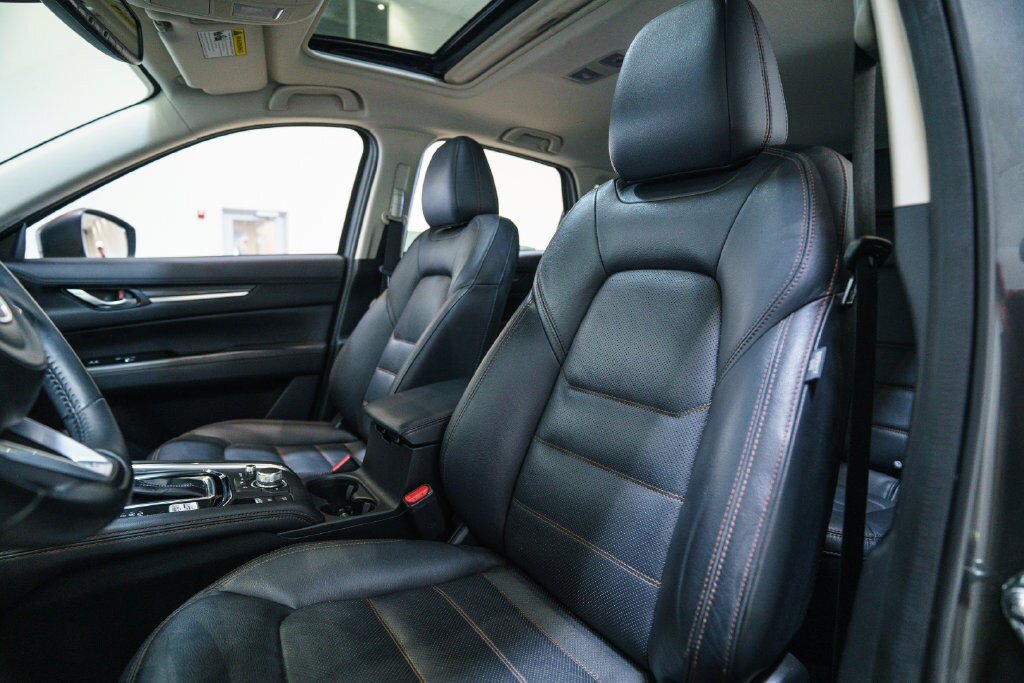 Used 2019 MAZDA CX-5 Grand Touring w/ GT Premium Package AWD/4WD image 6