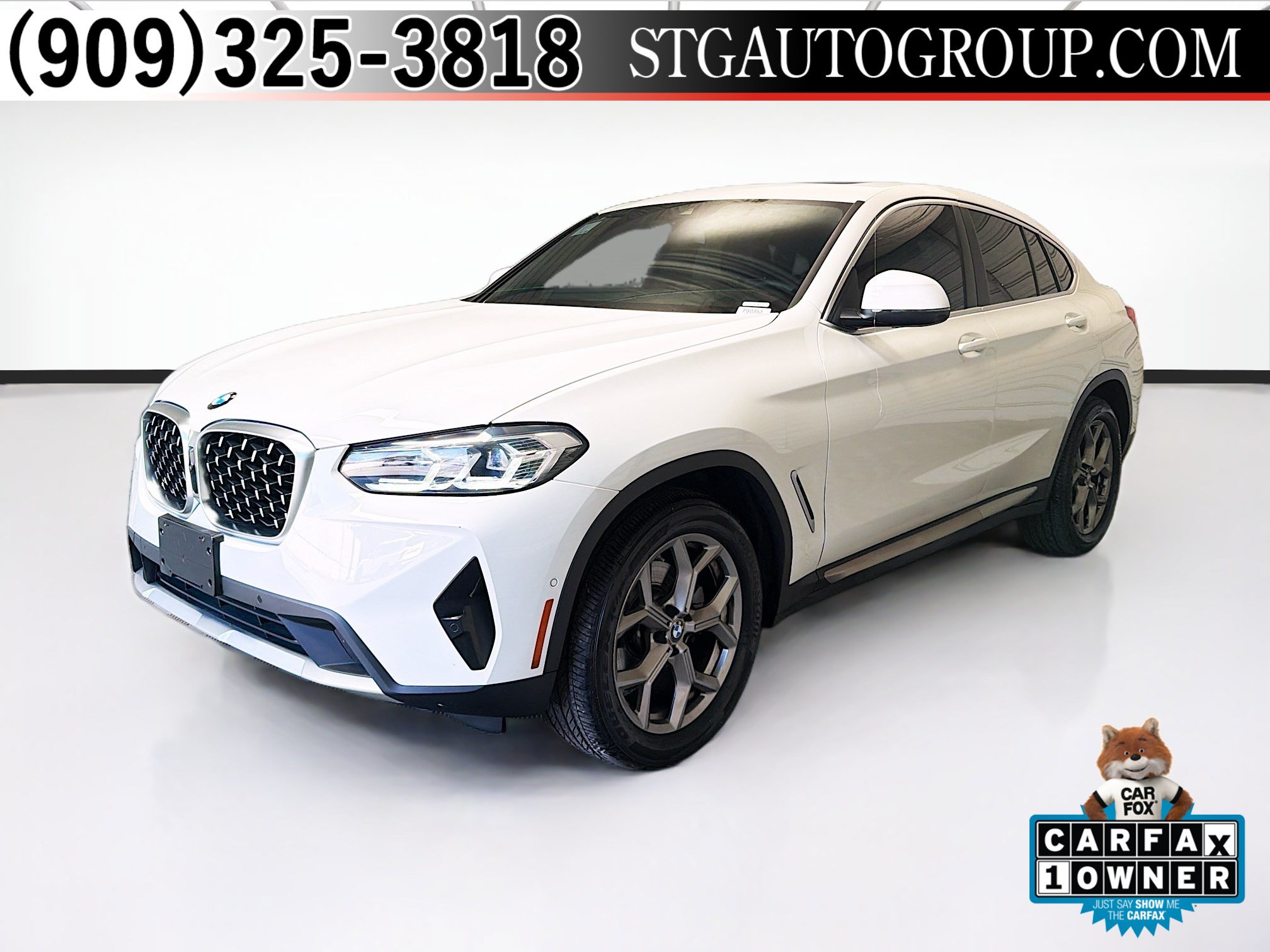 Used 2025 BMW X4 xDrive30i w/ Convenience Package AWD/4WD image 1