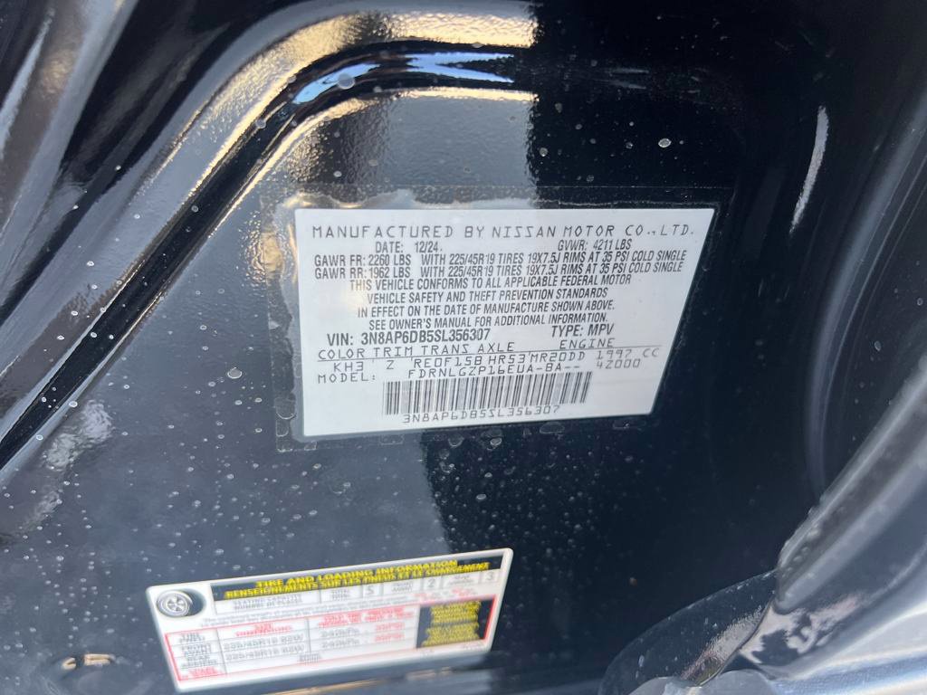 Certified 2025 Nissan Kicks SR AWD/4WD image 28