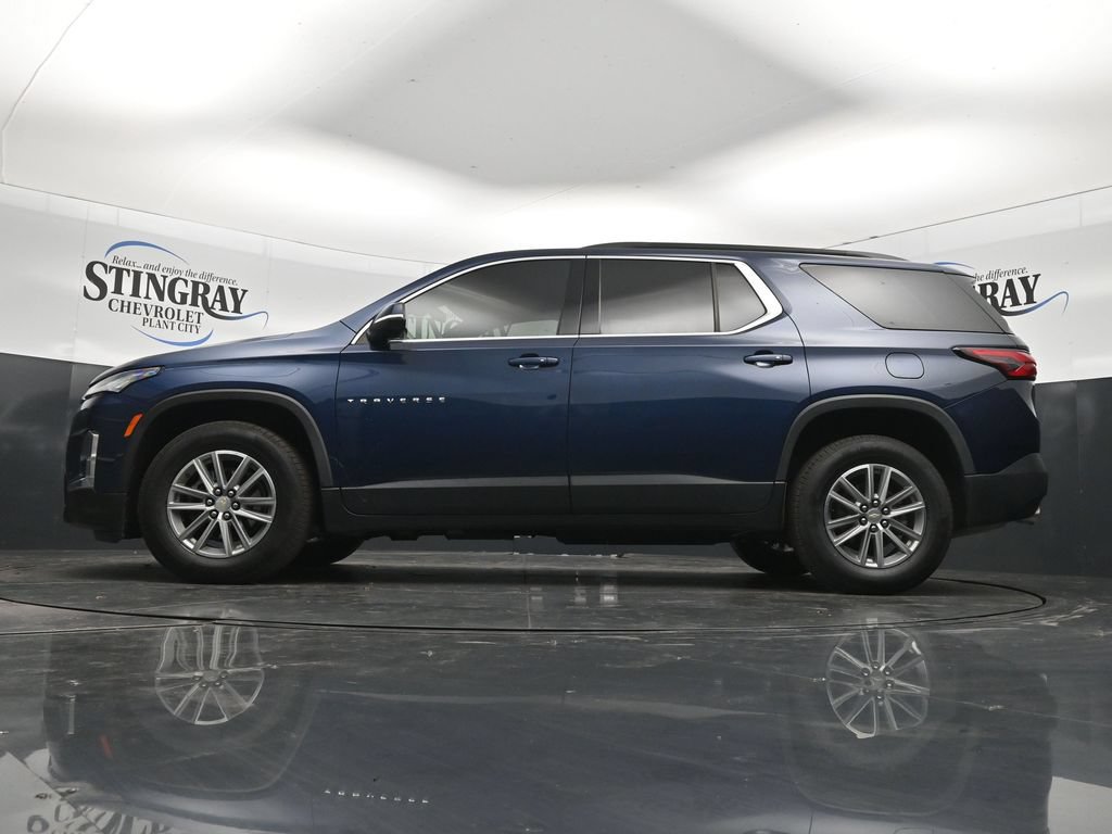Certified 2023 Chevrolet Traverse LT FWD image 29