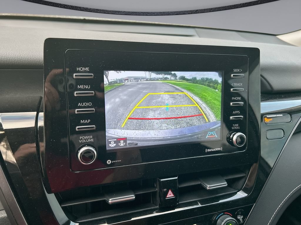 Used 2024 Toyota Camry SE FWD image 23