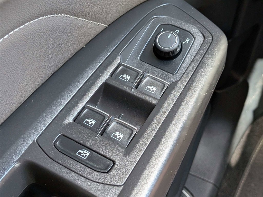 Used 2022 Volkswagen Atlas SE w/ Panoramic Sunroof Package image 26