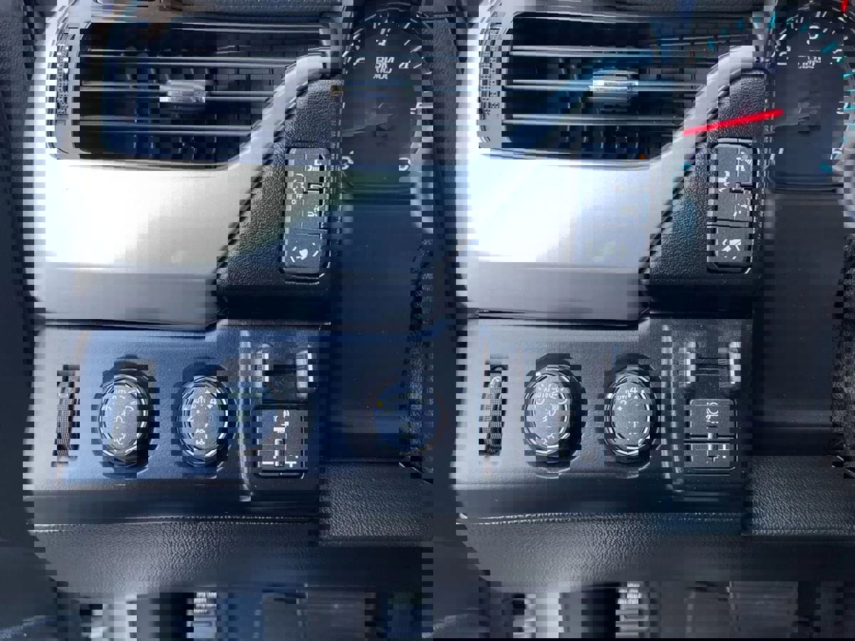 Used 2019 Chevrolet Tahoe Premier w/ RST 6.2L Performance Edition image 33