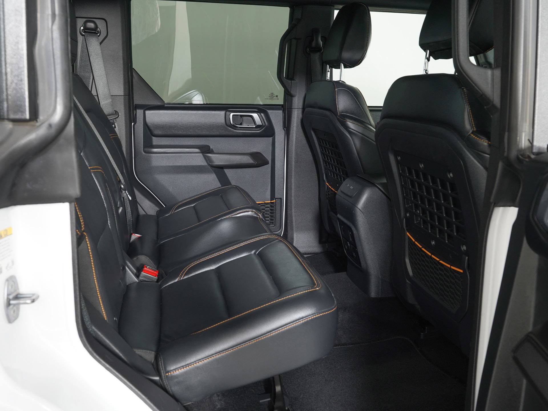 Used 2024 Ford Bronco Badlands AWD/4WD image 28