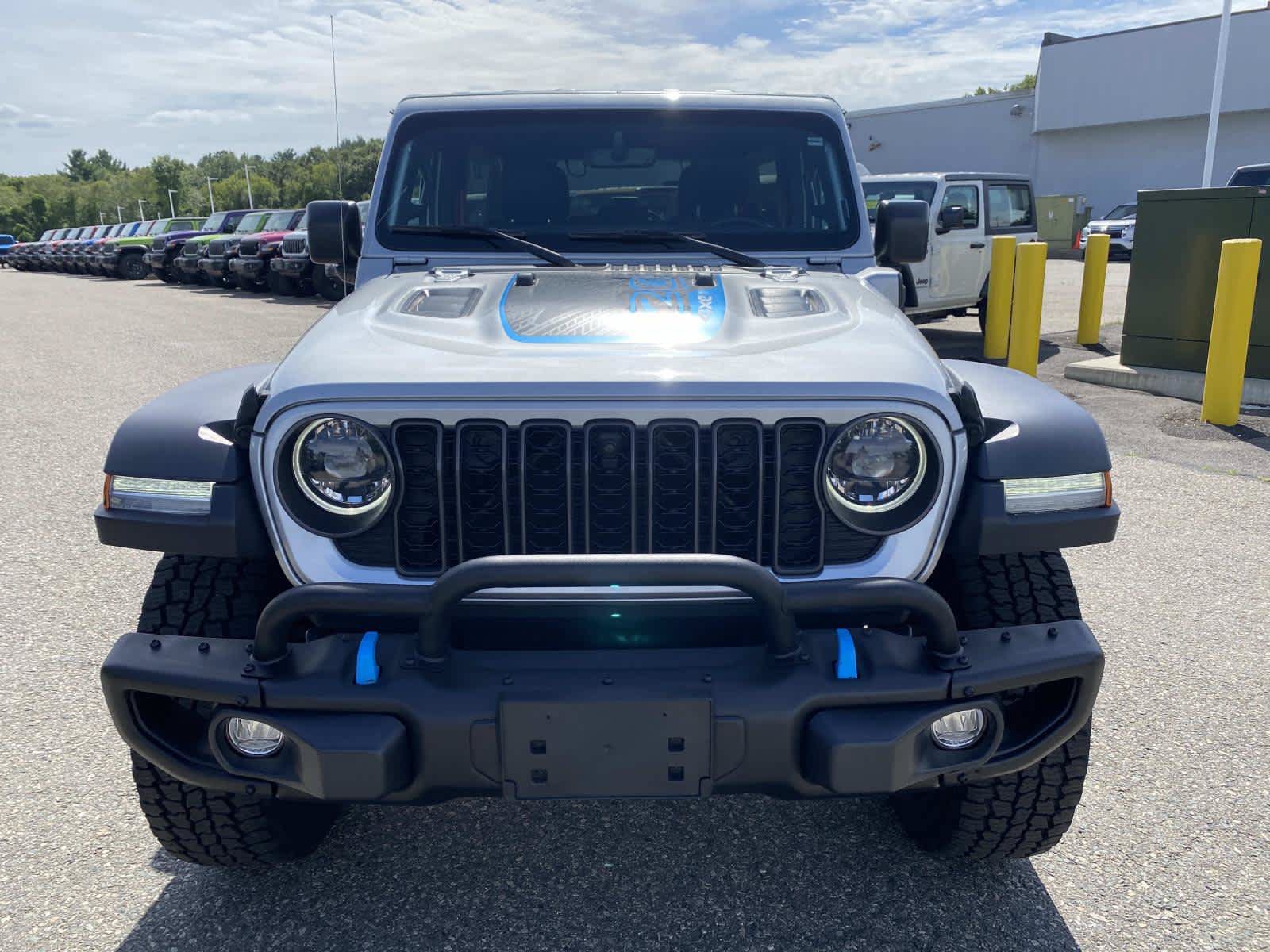 Certified 2023 Jeep Wrangler Unlimited Rubicon 4xe AWD/4WD image 10
