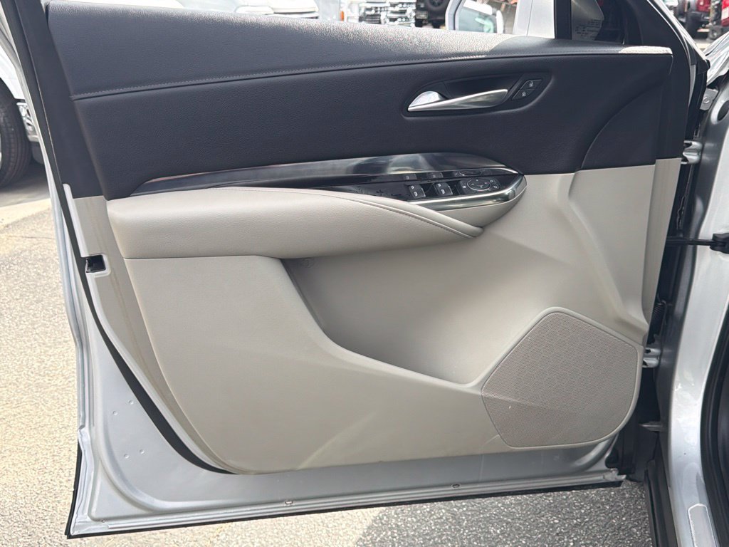 Used 2019 Cadillac XT4 Luxury FWD image 22