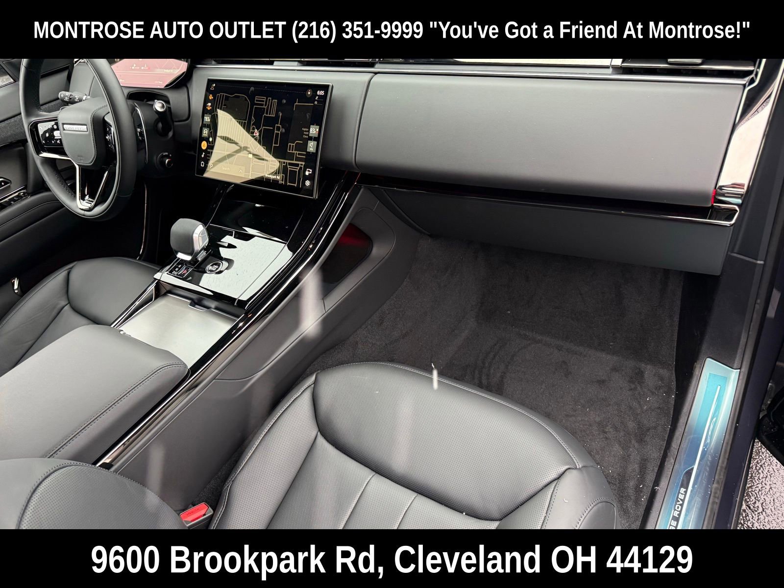 New 2026 Land Rover Range Rover Sport SE image 17