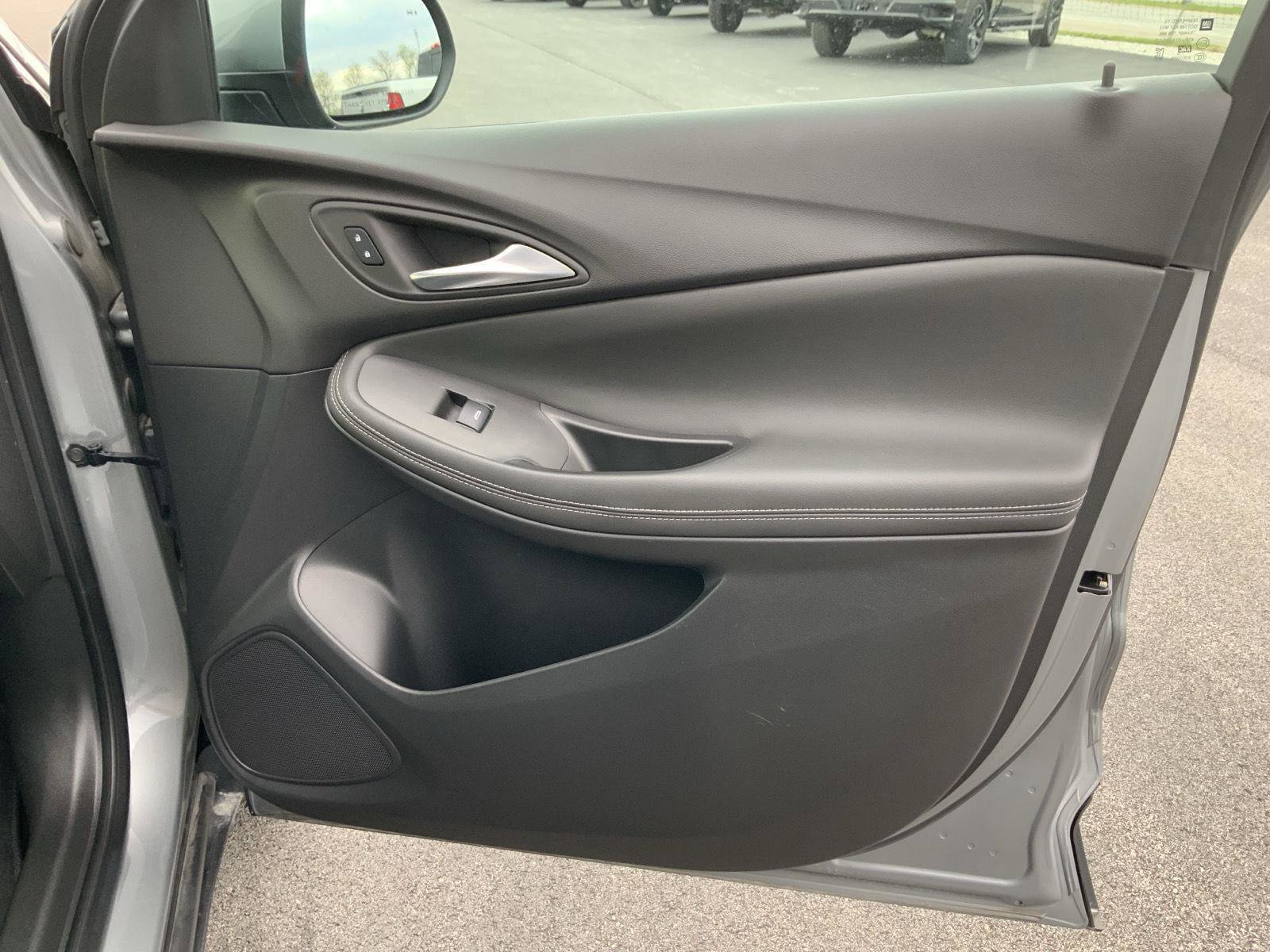 Used 2024 Buick Encore GX Preferred image 54