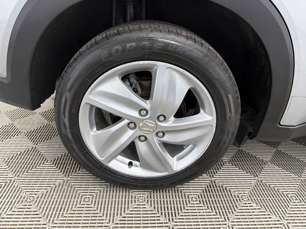 Used 2019 Honda HR-V EX-L image 18