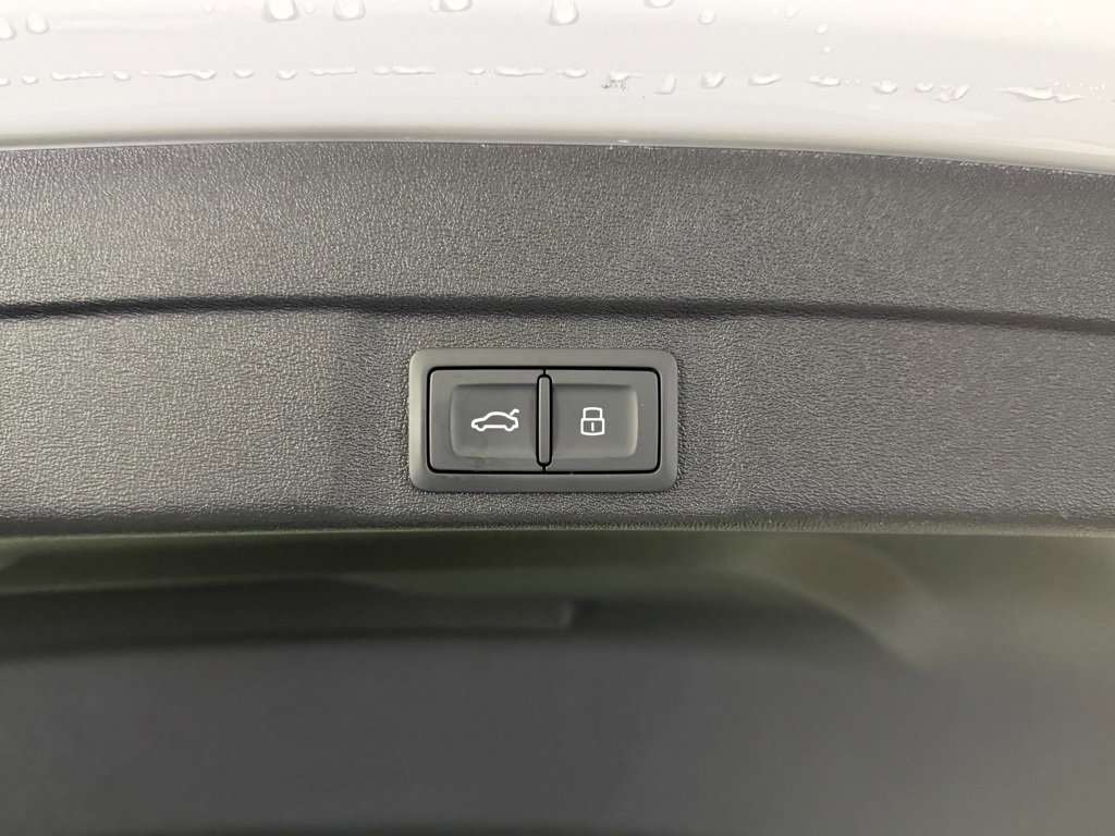 New 2025 Audi A5 2.0T Premium image 16