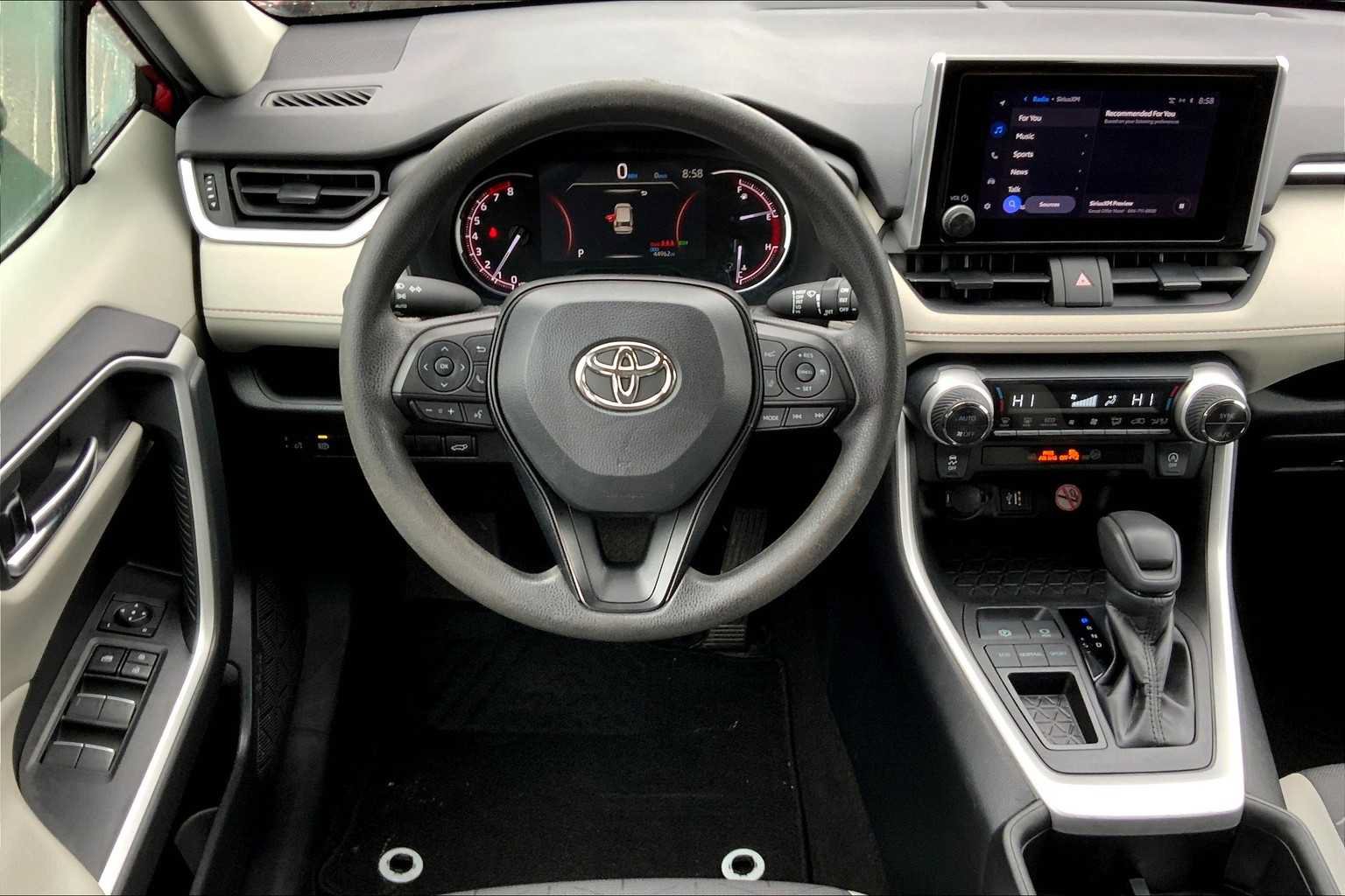 Used 2023 Toyota RAV4 XLE w/ Convenience Package FWD image 6