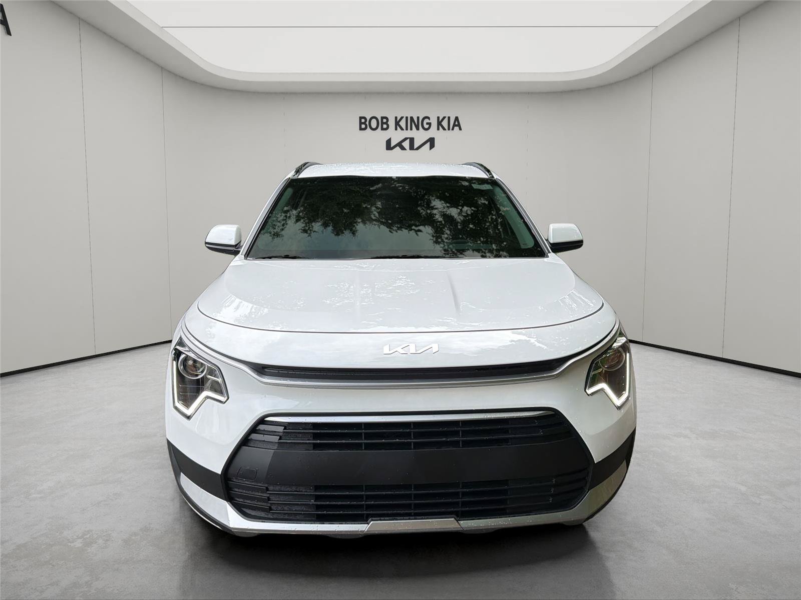New 2026 Kia Niro LX FWD image 8