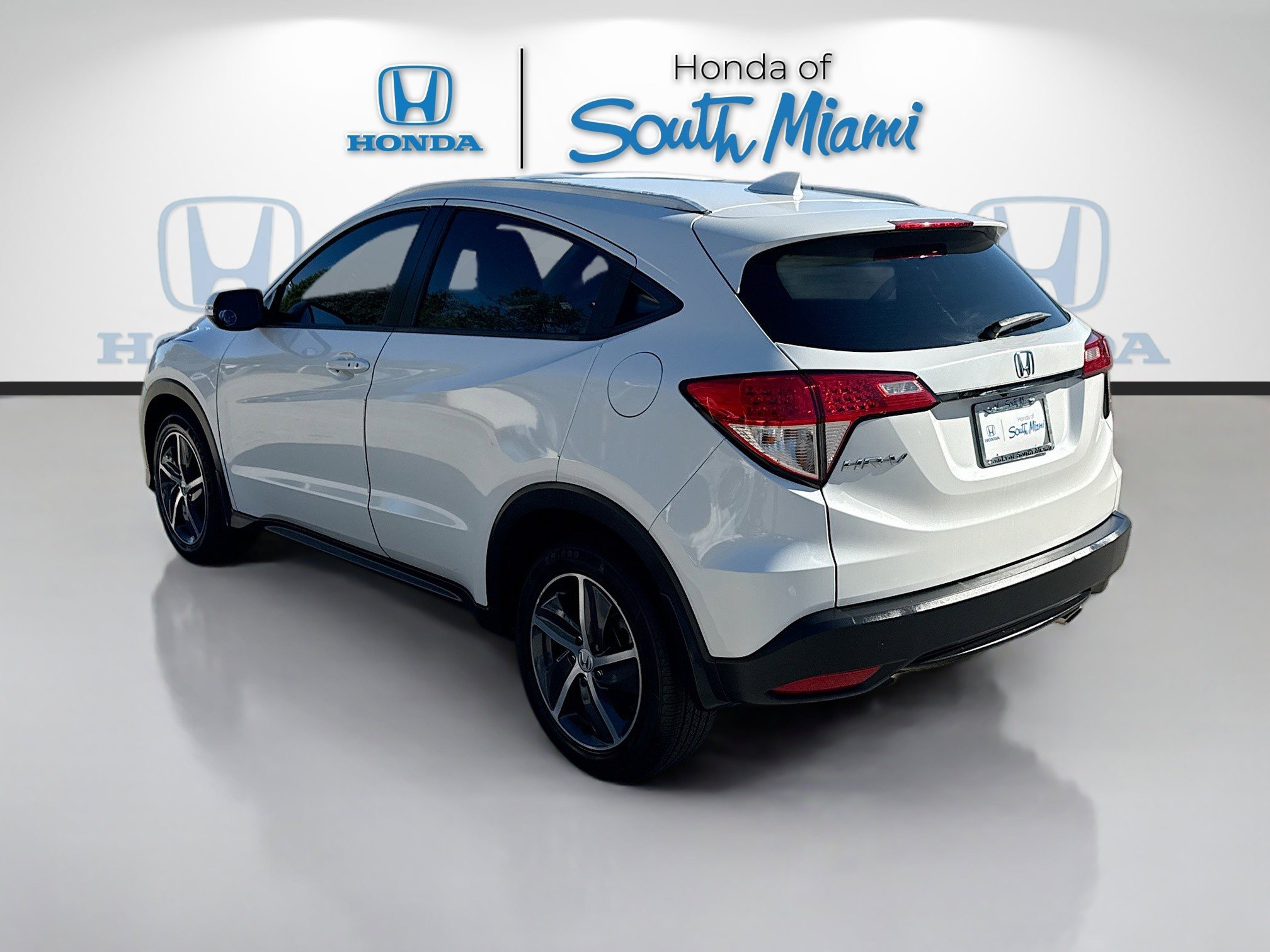 Certified 2021 Honda HR-V EX-L image 5