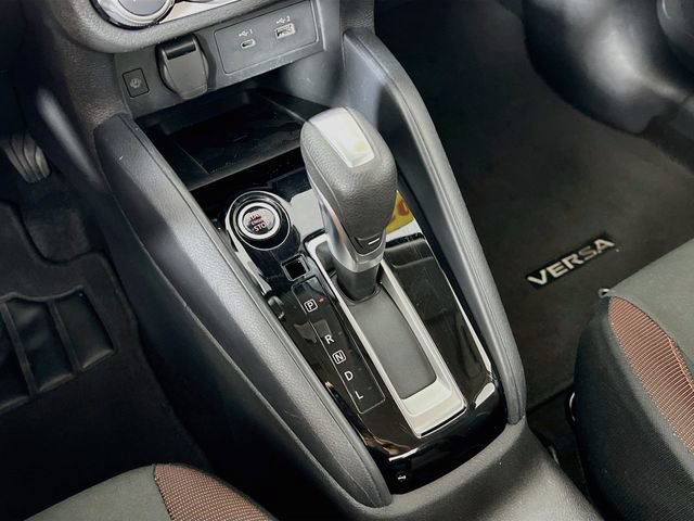 Used 2024 Nissan Versa SR FWD image 22