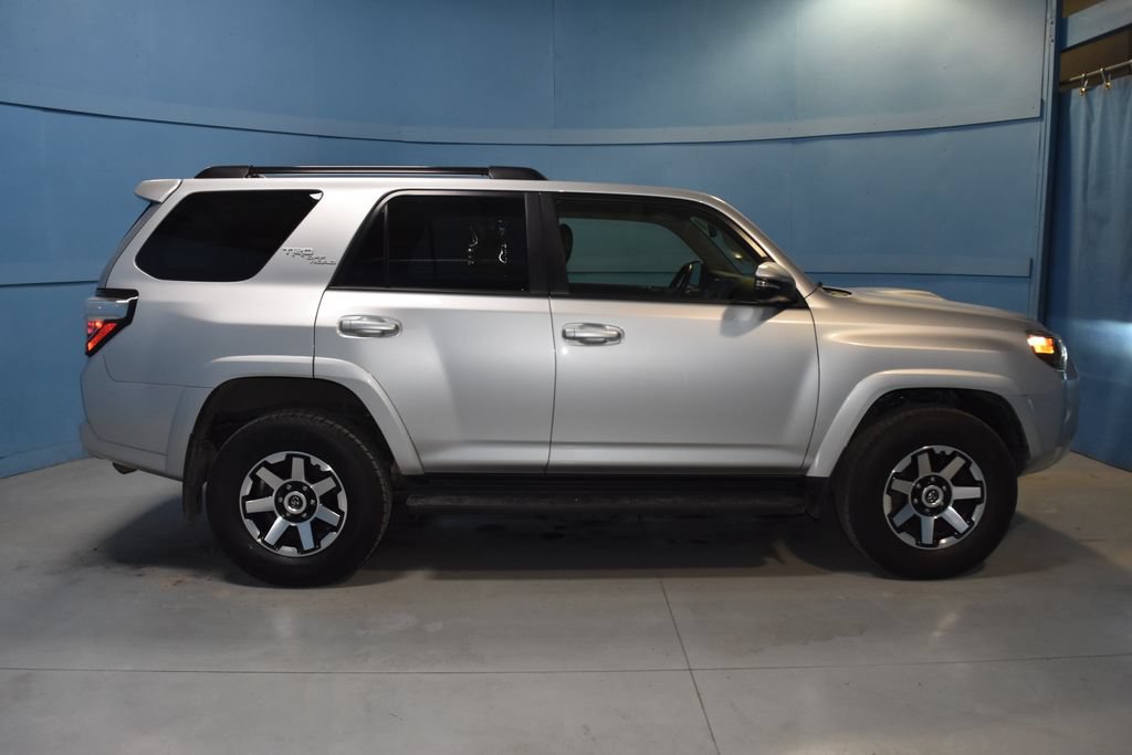 Used 2024 Toyota 4Runner TRD Off-Road Premium AWD/4WD image 21