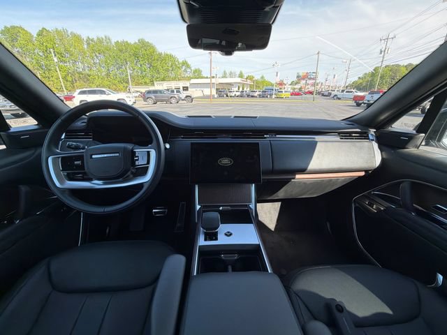 Used 2025 Land Rover Range Rover SE AWD/4WD image 36
