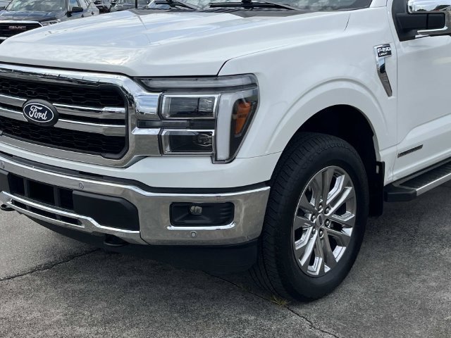 Used 2025 Ford F150 Lariat w/ Equipment Group 501A Mid AWD/4WD image 11