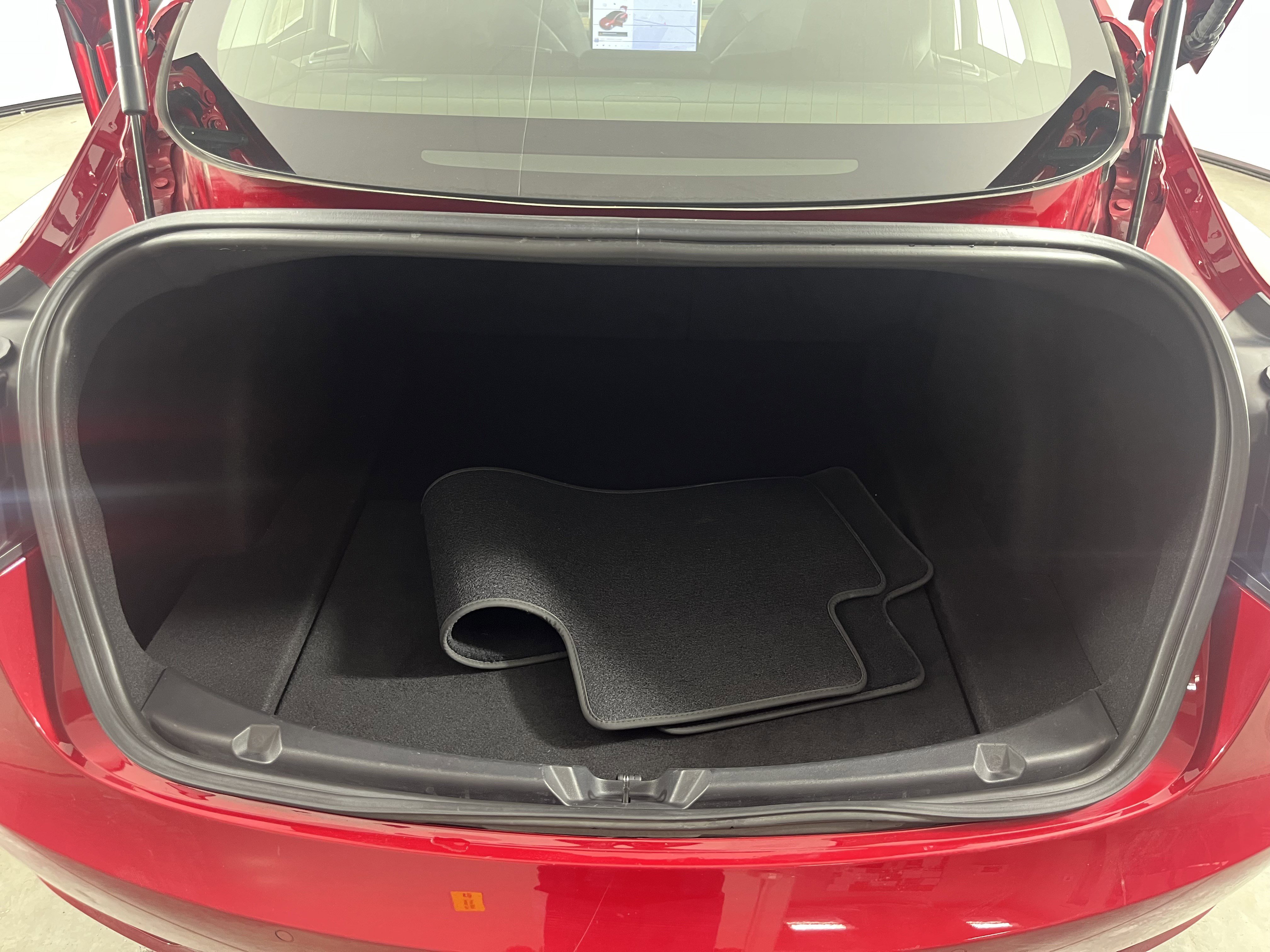 Used 2018 Tesla Model 3 Long Range image 26