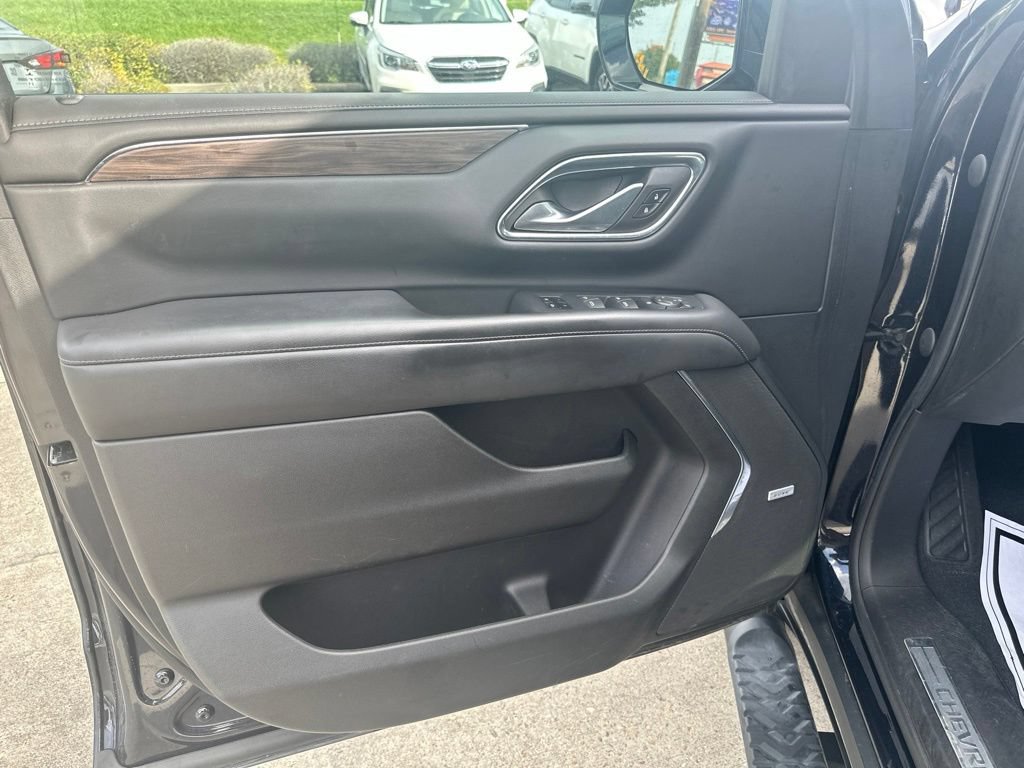 Used 2021 Chevrolet Tahoe Z71 AWD/4WD image 22
