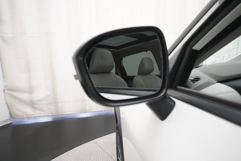 Used 2023 Nissan Rogue SV w/ SV Premium Package AWD/4WD image 25