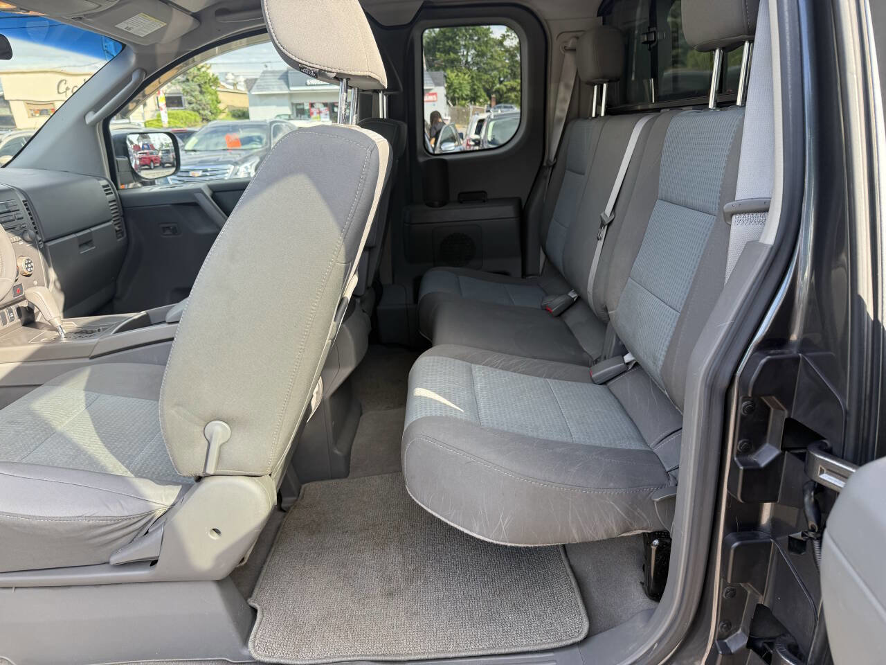 Used 2006 Nissan Titan SE image 8