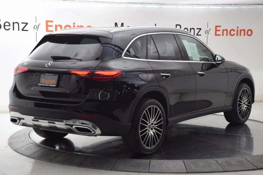 Used 2023 Mercedes-Benz GLC 300 image 6