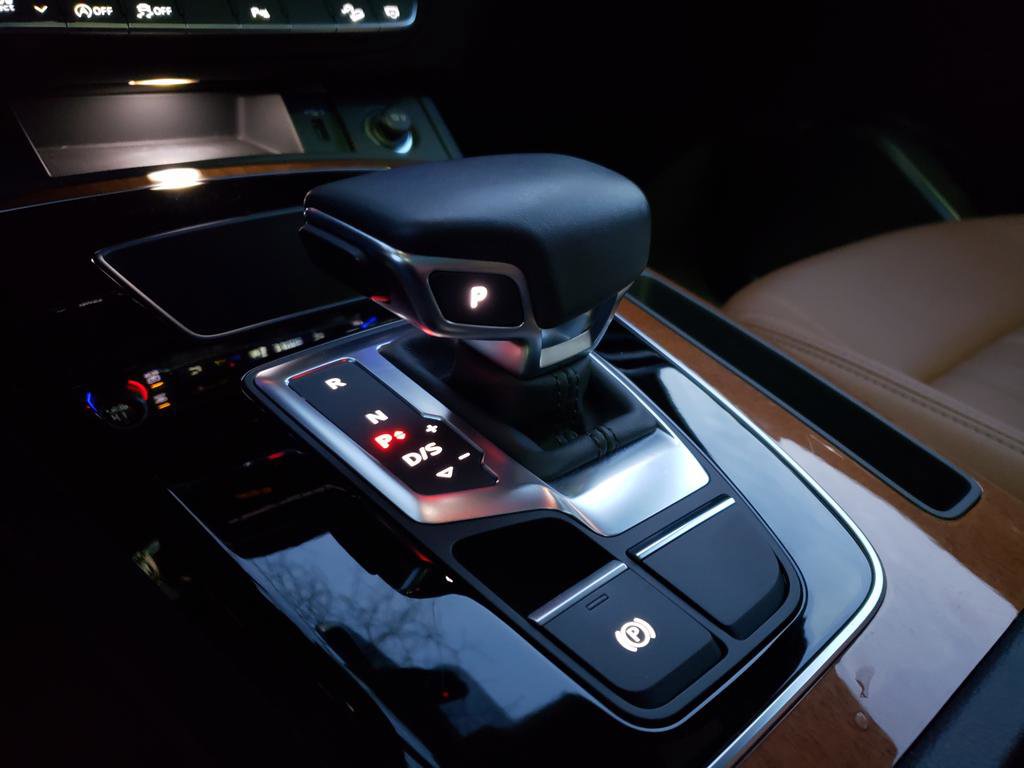 Used 2022 Audi Q5 2.0T Premium image 25