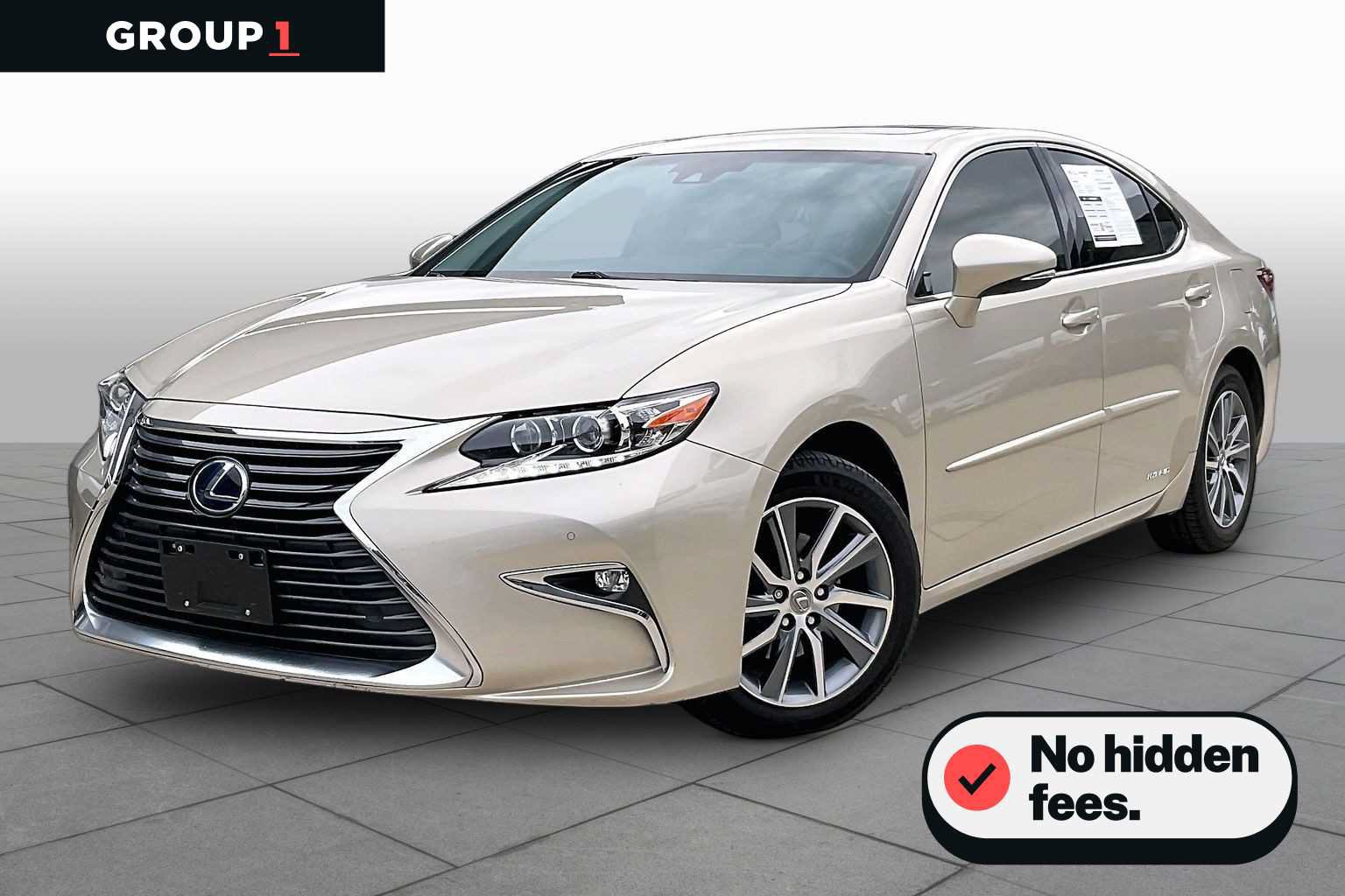 Used 2016 Lexus ES 300h w/ Luxury Package w/Wood Trim FWD image 1