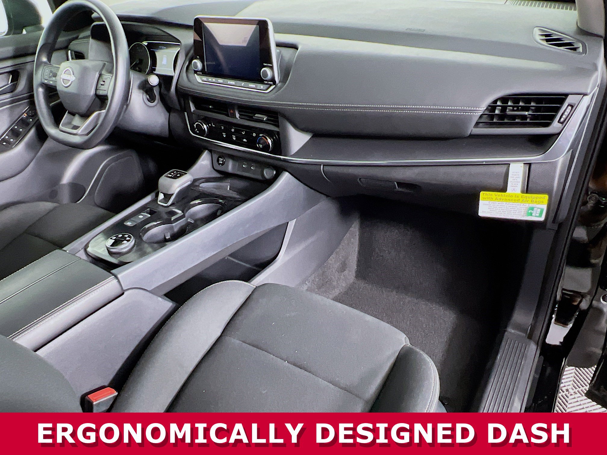 Used 2025 Nissan Rogue S image 20