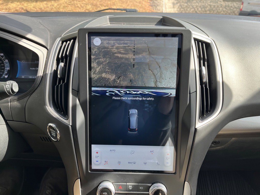 Used 2024 Ford Edge SEL w/ Convenience Package image 24