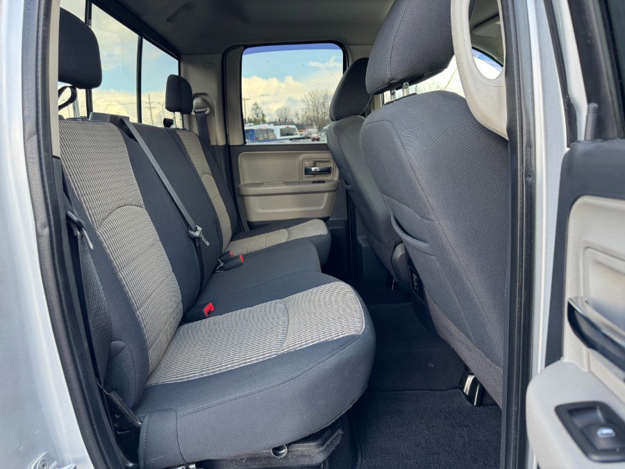 Used 2010 Dodge Ram 1500 Truck SLT image 17