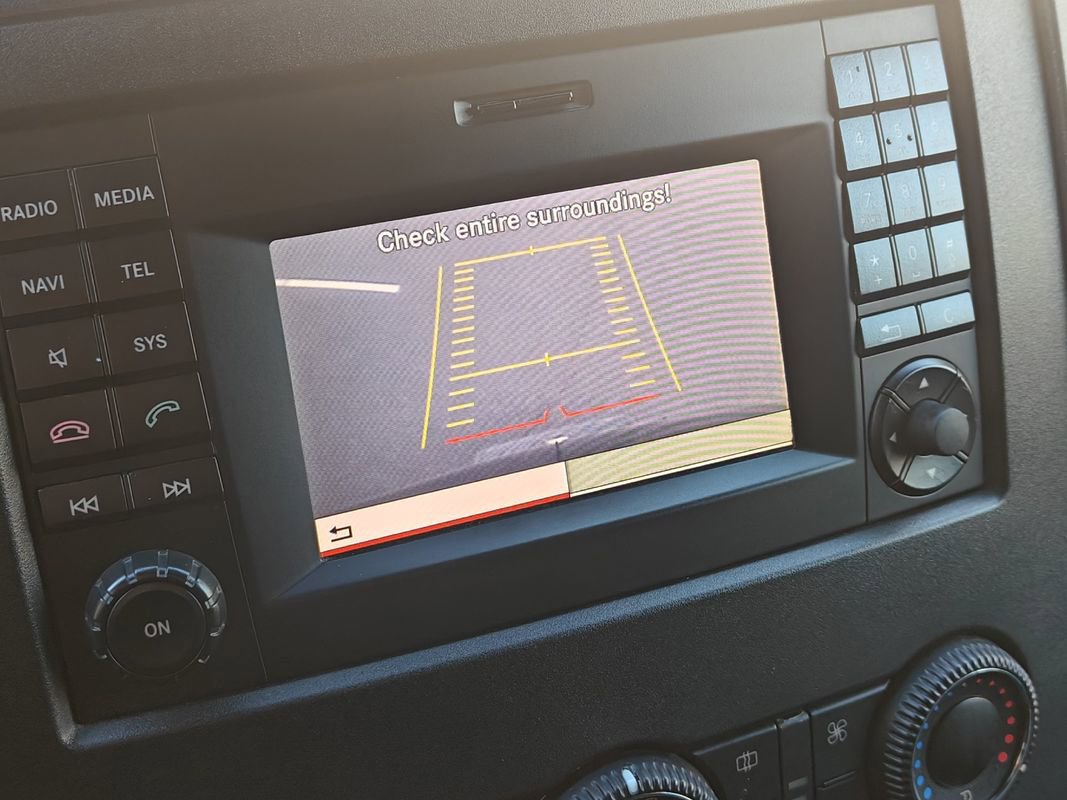 Used 2016 Mercedes-Benz Sprinter 2500 image 28