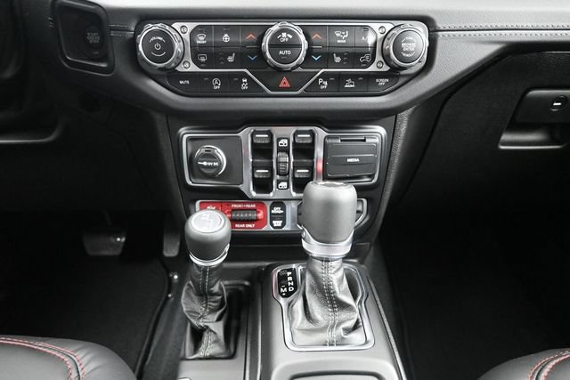 Used 2024 Jeep Wrangler Unlimited Rubicon w/ Capability Package AWD/4WD image 7