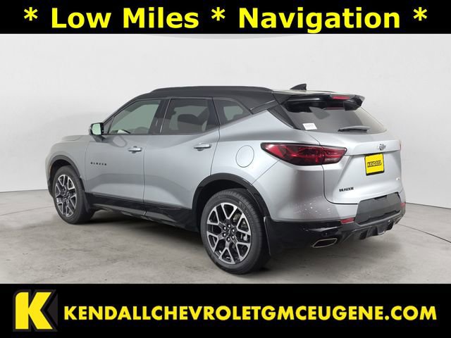 Used 2025 Chevrolet Blazer RS w/ Driver Confidence II Package image 3