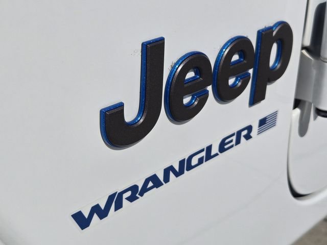 Certified 2025 Jeep Wrangler Unlimited Sahara w/ Safety Group AWD/4WD image 12