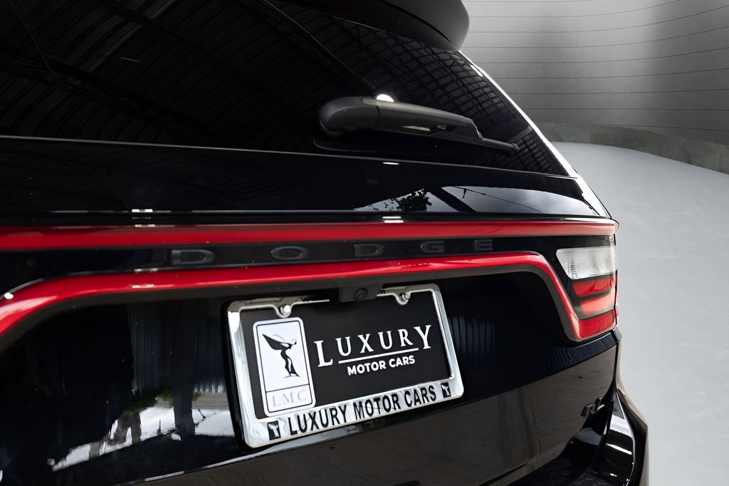 Used 2022 Dodge Durango R/T w/ Blacktop Package AWD/4WD image 18