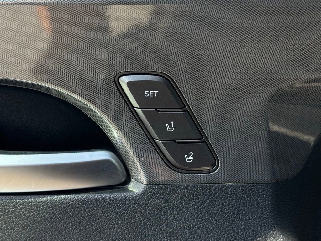 Used 2022 Hyundai Santa Fe Calligraphy w/ Cargo Package AWD/4WD image 28