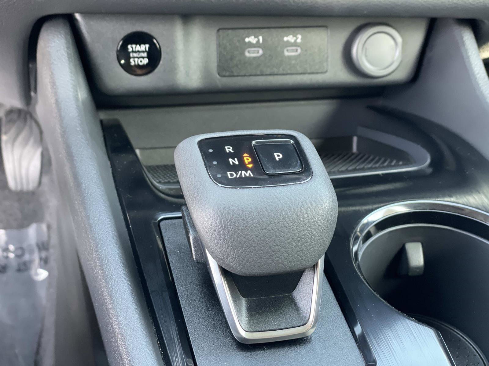 Used 2025 Nissan Rogue SV image 16