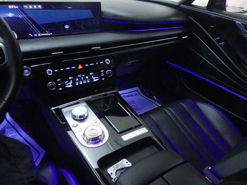 Used 2025 Genesis G80 2.5T AWD/4WD image 18