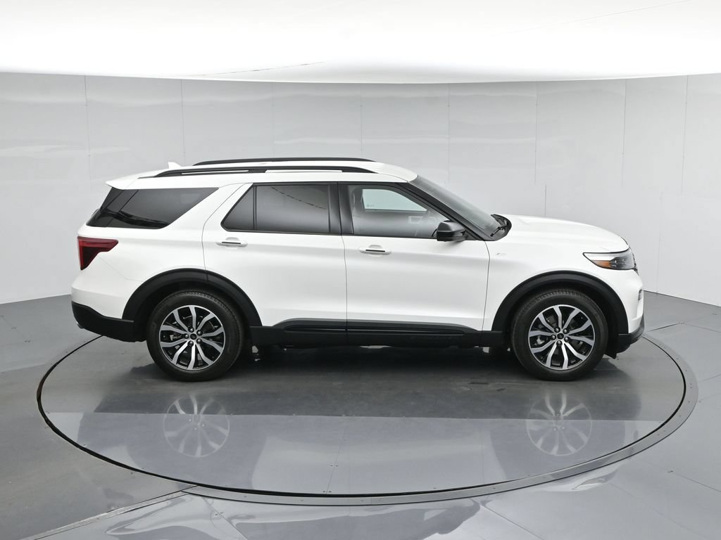 Used 2022 Ford Explorer ST-Line RWD image 46