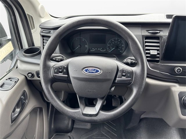 Used 2022 Ford E-Transit Medium Roof image 12