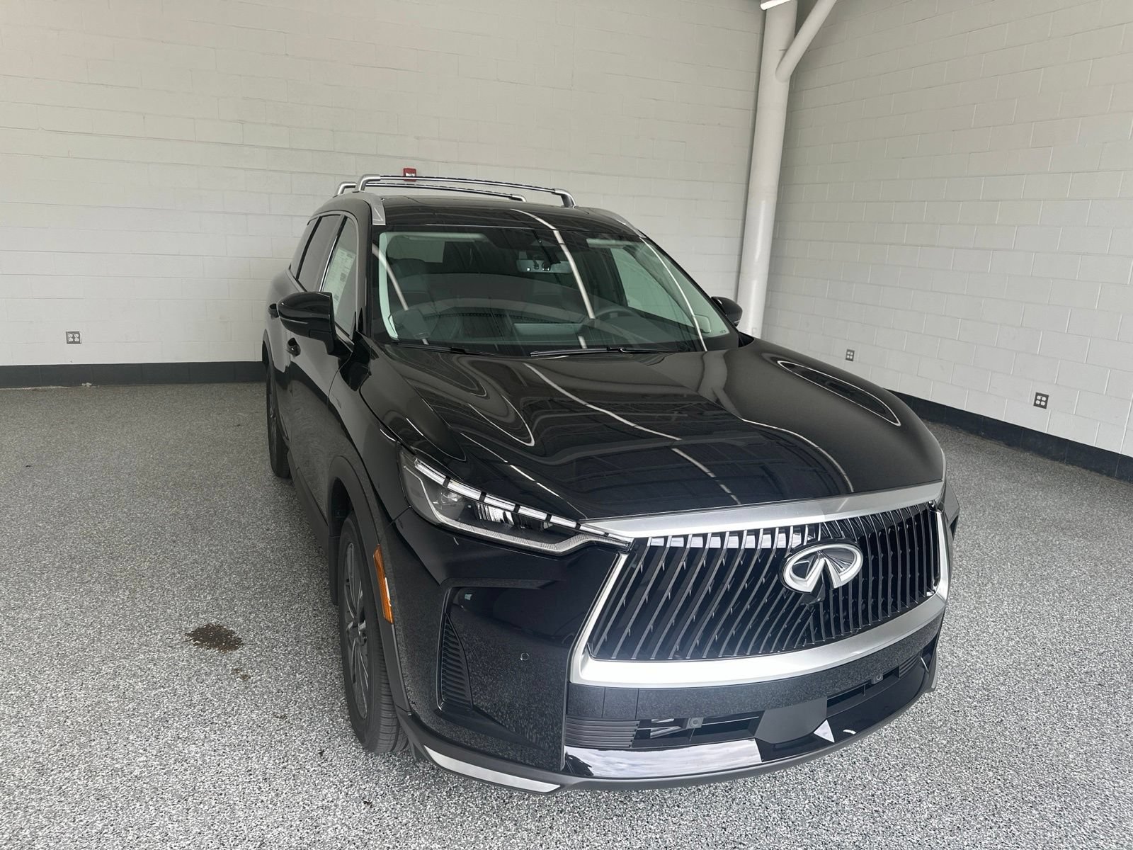 New 2027 INFINITI QX60 Luxe w/ Cargo Package AWD/4WD image 4