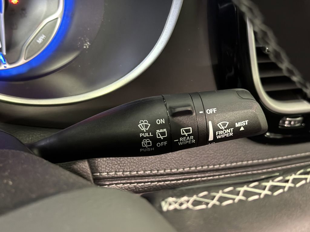 New 2026 Chrysler Pacifica Select FWD image 19