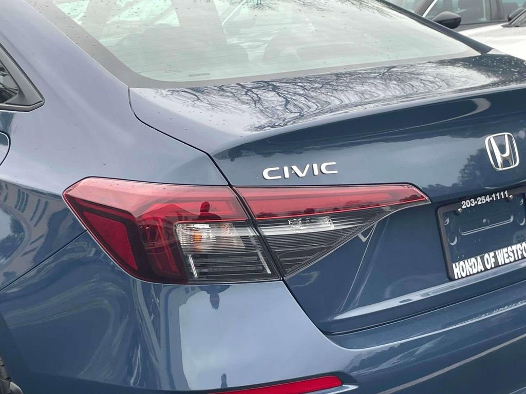 Used 2025 Honda Civic Sport image 10