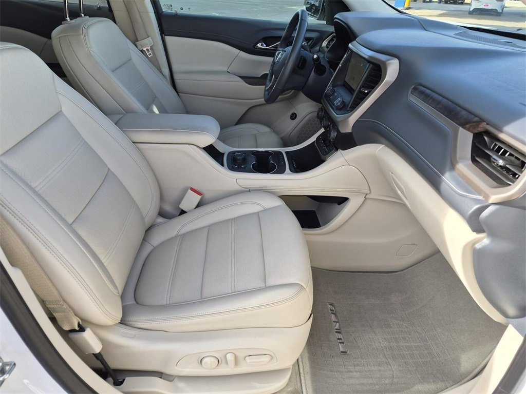 Certified 2023 GMC Acadia Denali w/ Denali Technology Package image 12