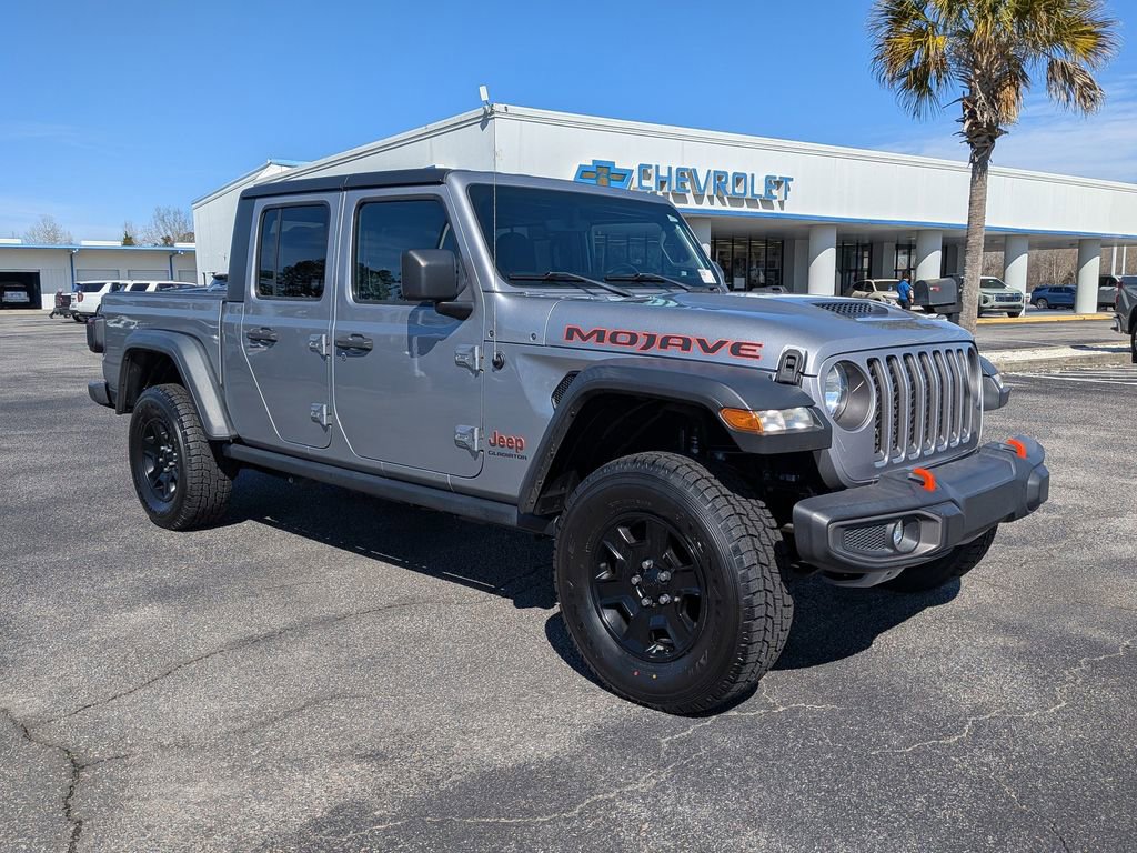 Used 2021 Jeep Gladiator Mojave AWD/4WD image 3