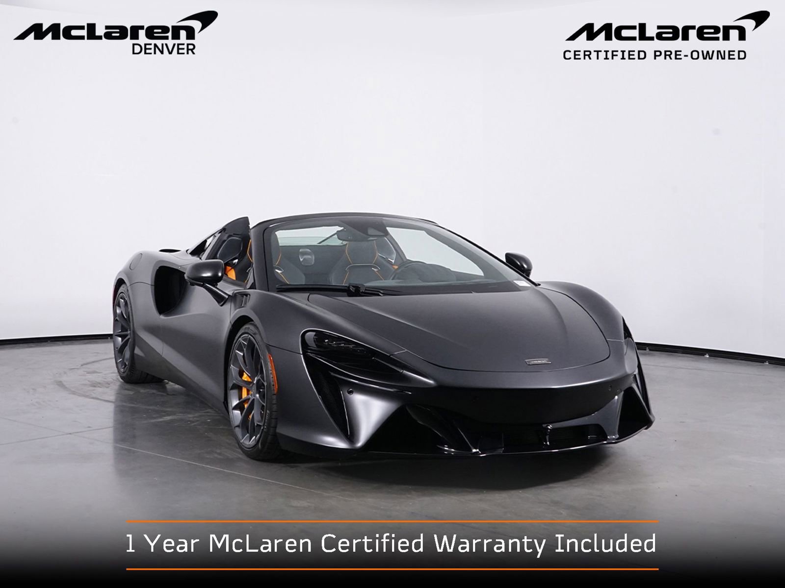 Used 2025 McLaren Artura Spider image 10